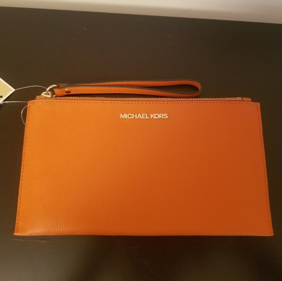 Michael Kors Clutch/Wristlet - Picture 9 of 9